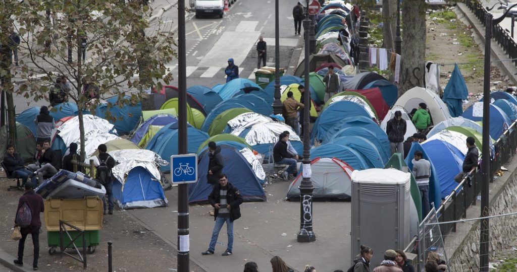 Migrant arrivals spike in Paris