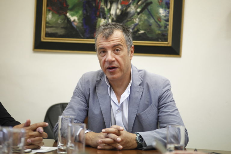 Θεοδωράκης από τα Χανιά: Η χώρα χρειάζεται σοβαρότητα, όχι εκλογές