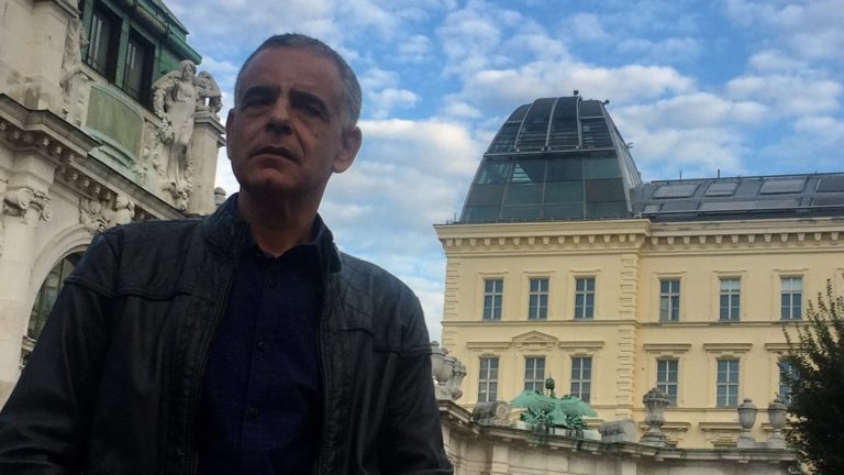 Η εκπομπή «28 φορές Ευρώπη» στην ΕΡΤ1 με τον Κώστα Αργυρό