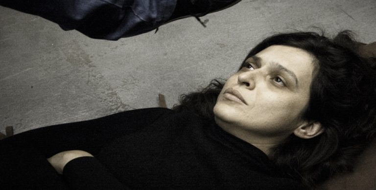 «Γκιακ» του Δημοσθένη Παπαμάρκου στο Θέατρο skrow