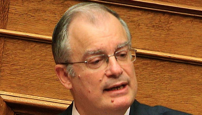 Κ. Τασούλας: “Να συνεχίσει το μάθημα των θρησκευτικών ως έχει” (audio)