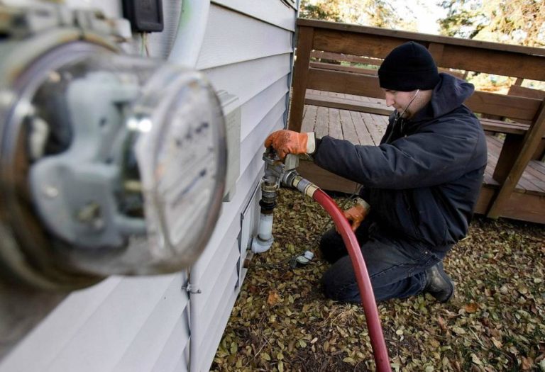 Υπάλληλος του ΟΑΣΘ έκλεψε πετρέλαιο από τις δεξαμενές του οργανισμού