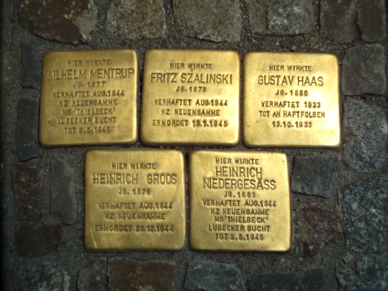 stolpersteine