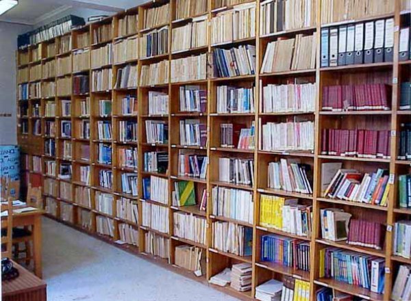 Πλούσιο το πρόγραμμα της βιβλιοθήκης του Δήμου Νεάπολης-Συκεών