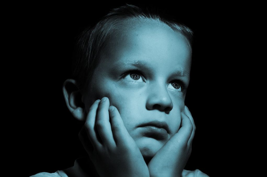 Ψυχολογικά και σωματικά προβλήματα ίσως αντιμετωπίζουν παιδιά ανάδοχων οικογενειών