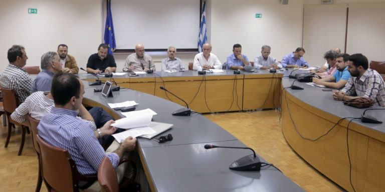 Ζητούν επιχειρηματικό ακατάσχετο λογαριασμό
