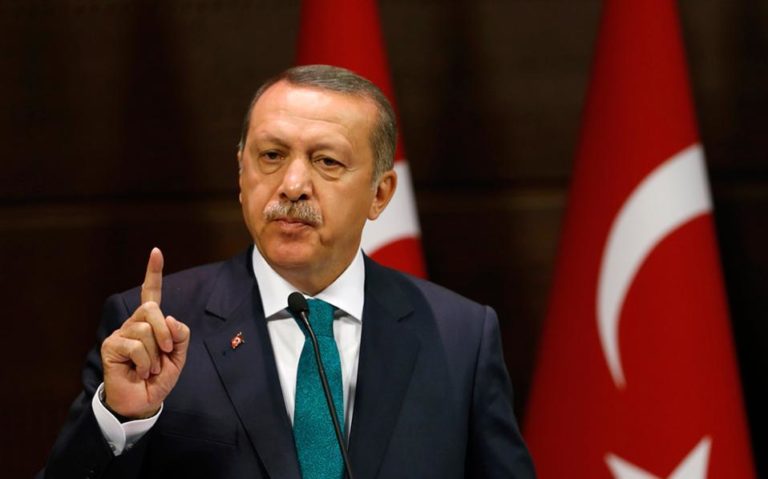Ν. Παπαδάκης: Οι εποχή απαιτεί εθνική ενότητα – Επικίνδυνος ο Ερντογάν (audio)