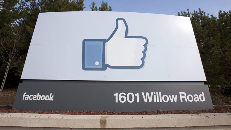 Το Facebook επανεξετάζει τον τρόπο διαχείρισης ορισμένων “σημαντικών” αναρτήσεων