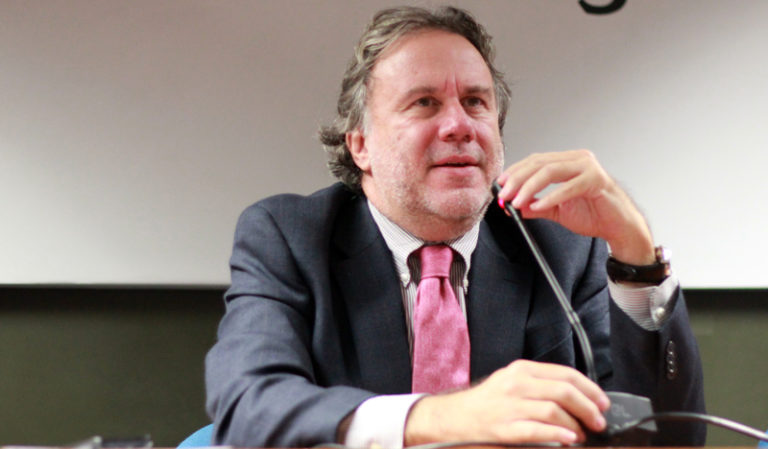 Kαλαμάτα: Ο Γ. Κατρούγκαλος στο Επιμελητήριο με πληγέντες επιχειρηματίες