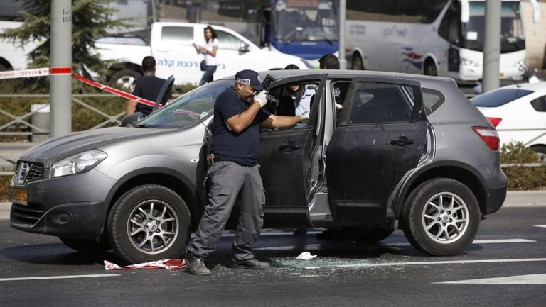Αιματηρή επίθεση ενόπλου Παλαιστινίου στην Ιερουσαλήμ – Νεκρός ο δράστης (video)