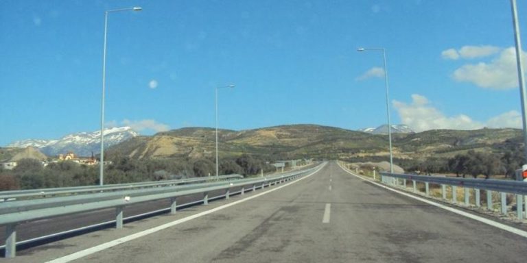 Υπογραφές για το δρόμο της Μεσσαράς