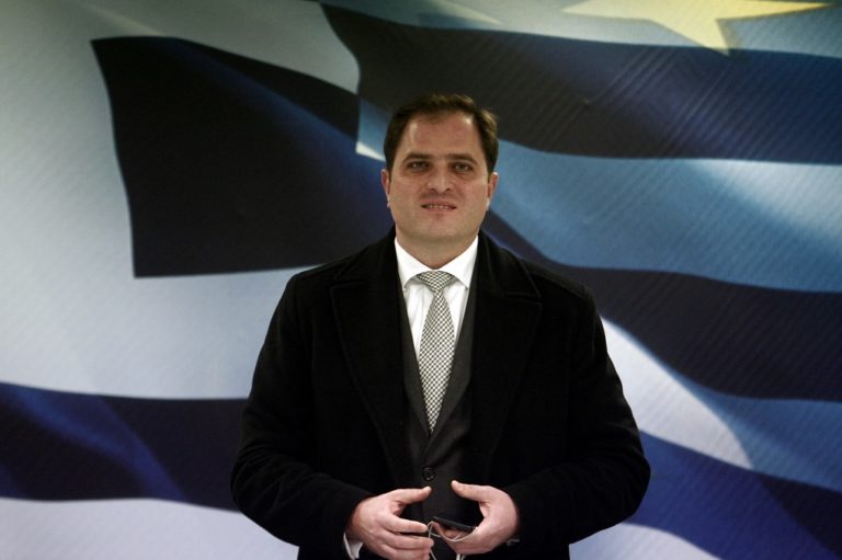 Μειώνεται στα 50 ευρώ το όριο συναλλαγών για αγορές tax free