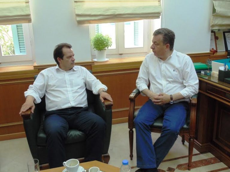 Κρήτη: Συνάντηση στο Υπουργείο Υποδομών του Περιφερειάρχη για την προώθηση των έργων της Κρήτης