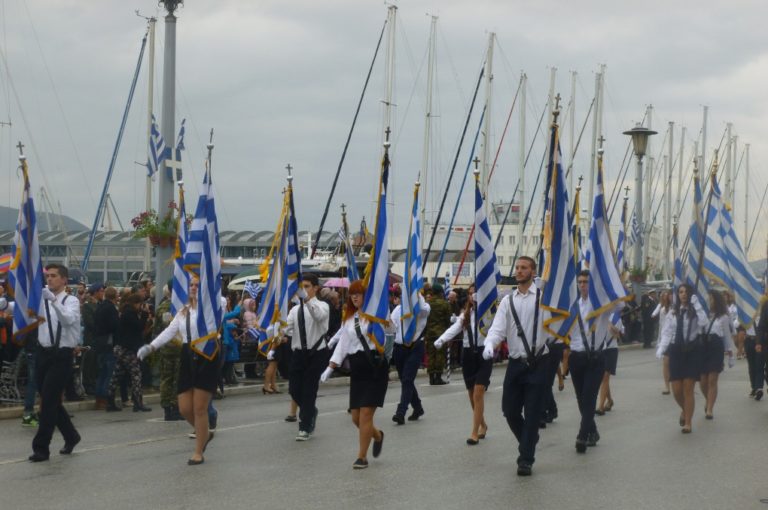 Βόλος: Με κάθε λαμπρότητα αλλά χωρίς αναπήρους πολέμου η φετινή παρέλαση