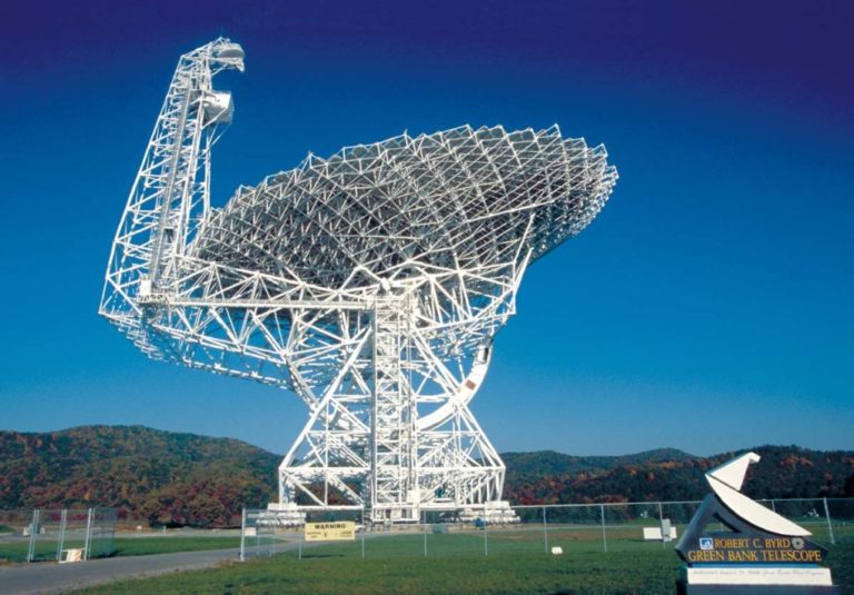 Τηλεσκόπια αναζητούν εξωγήινους στο «άστρο της Τάμπι»