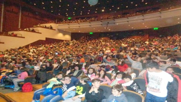 Δωρεάν παραστάσεις του Κ.Θ.Β.Ε σε μαθητές του δήμου Νεάπολης-Συκεών