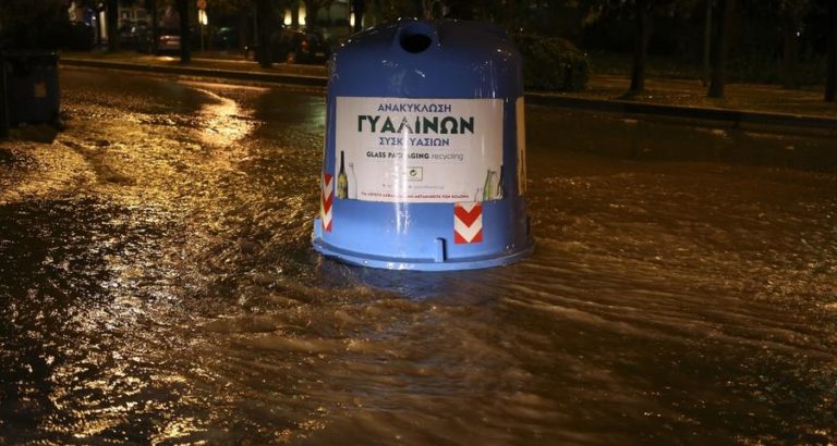 Ηράκλειο: Προβλήματα από τις καταρρακτώδεις βροχές