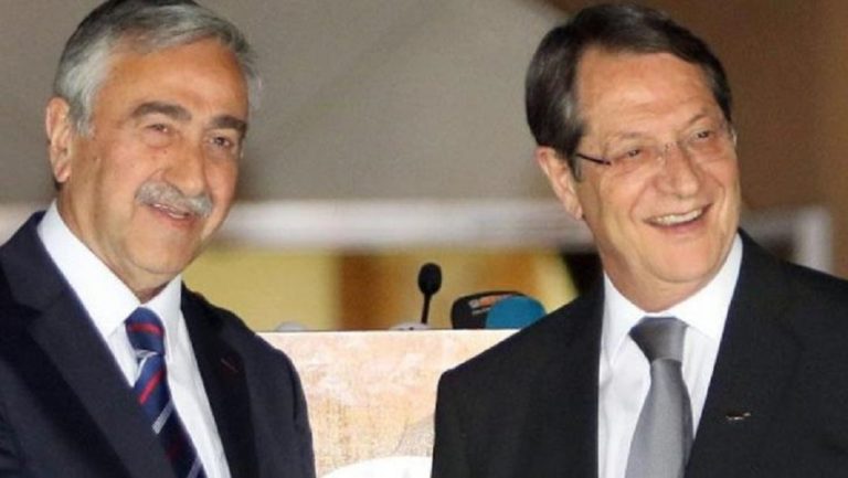Στην Ελβετία Αναστασιάδης -Ακιντζί για τα “αγκάθια” του Κυπριακού