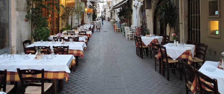 Χανιά: Συνεχίζεται η διαβούλευση για τους κοινόχρηστους χώρους