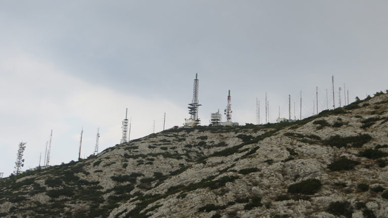 Οι όροι χορήγησης ραδιοφωνικών αδειών στο πολυνομοσχέδιο