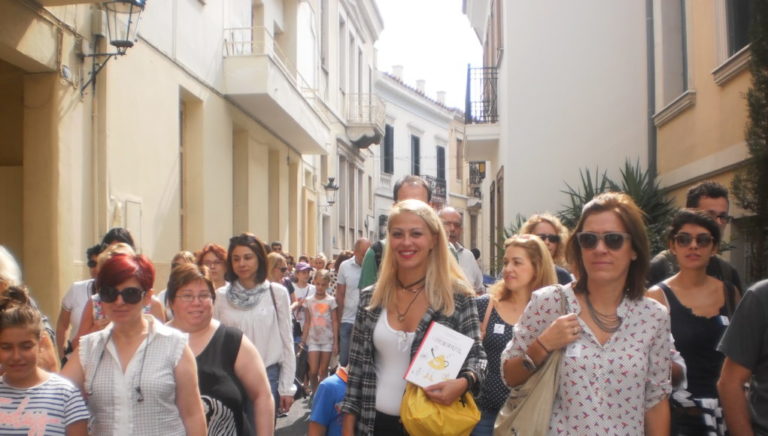 Περπατώντας στα ίχνη ποιητών και πεζογράφων που έζησαν στην Πλάκα!