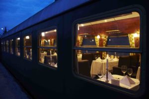 to-treno-sto-rouf_02