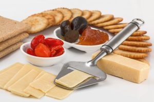 cheese-slicer-crackers-appetizers-dairy-product-37922-large