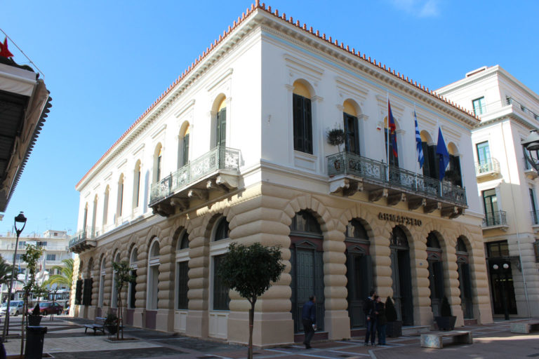 Καλαμάτα: Στο ισόγειο του “ιστορικού” Δημαρχείου το ΚΕΠ