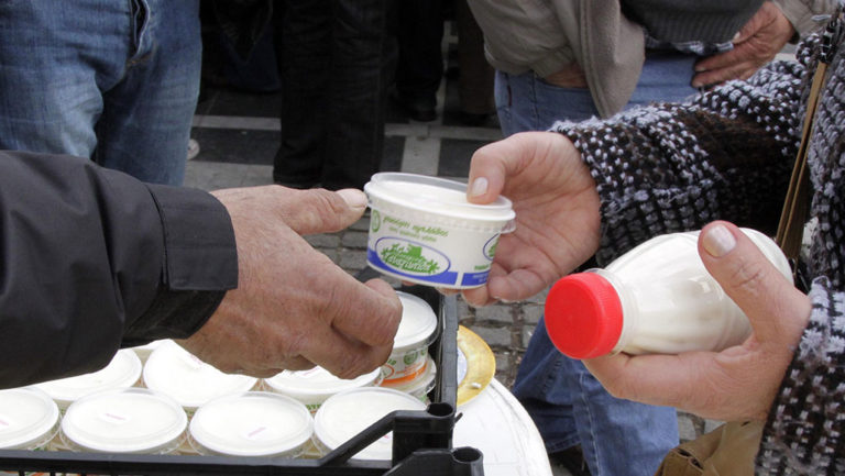 Νέα επιστολή του Β. Αποστόλου προς τους Ευρωπαίους Επιτρόπους για το ελληνικό γιαούρτι