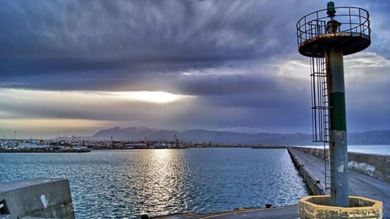 Έργα στο λιμάνι του Ηρακλείου