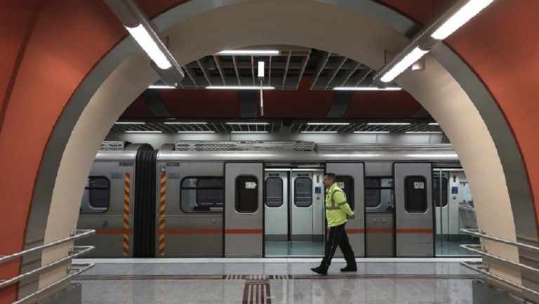 EKA: Διασάλευση της εργασιακής ειρήνης στο Μετρό Αθηνών