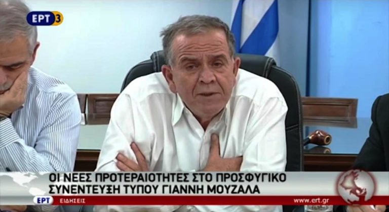 Συνέντευξη τύπου Γ.Μουζάλα για το προσφυγικό (video)