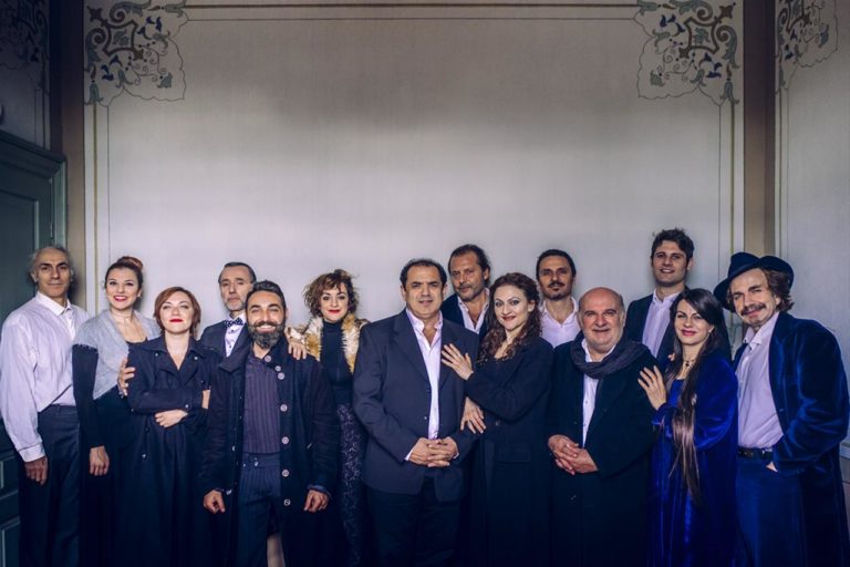 ΚΘΒΕ Βασιλικό Θέατρο «Ψύλλοι στ’ αυτιά» του Ζωρζ Φεντώ