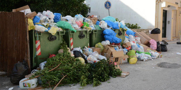 Ζάκυνθος: Ανοικτό ενδεχόμενο αποκομιδής των σκουπιδιών