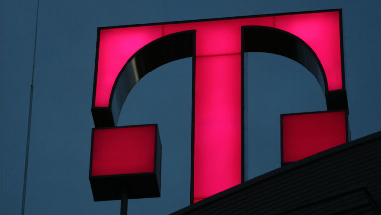 Deutsche Telekom: Επίθεση χάκερ βγάζει «οff» 900.000 νοικοκυριά