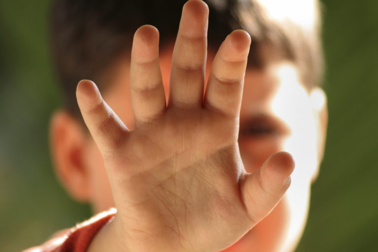 Βόλος: Επείγουσα προκαταρκτική διέταξε η Εισαγγελία για την κακοποίηση του 10χρονου