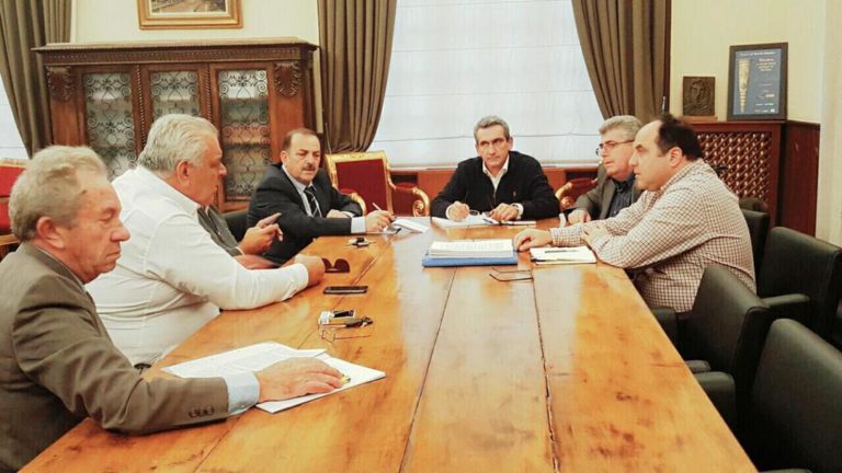 Σύσκεψη για την υδροδότηση από το Φράγμα Γαδουρά
