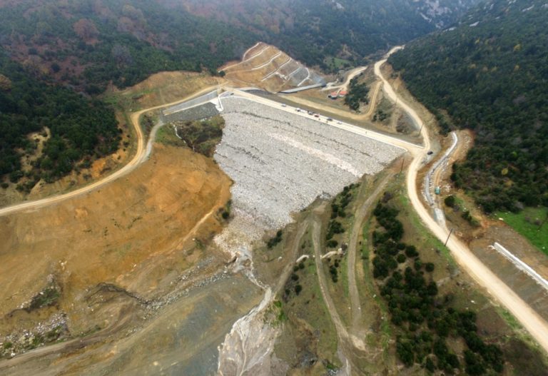 Γεμίζει με νερό ο ταμιευτήρας στο Μαυρομάτι Αλμυρού