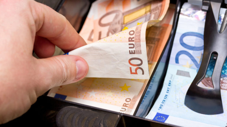 Μειώνονται τα  τέλη στον δήμο Δέλτα