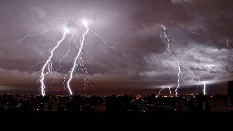 Η Περιφέρεια Θεσσαλίας προειδοποιεί για έκτακτα καιρικά φαινόμενα από το βράδυ