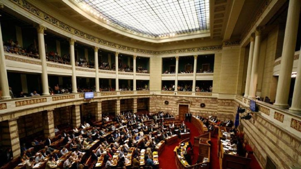 Στη Βουλή το σχέδιο νόμου για τον εξωδικαστικό μηχανισμό ρύθμισης οφειλών
