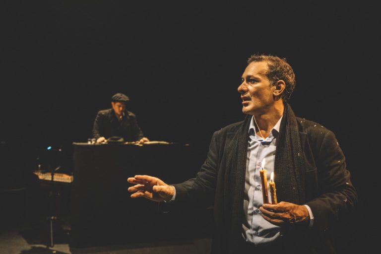 «Ο Αμερικάνος» του Αλ. Παπαδιαμάντη με το Θ. Σαράντο επιστρέφει στη Θεσσαλονίκη