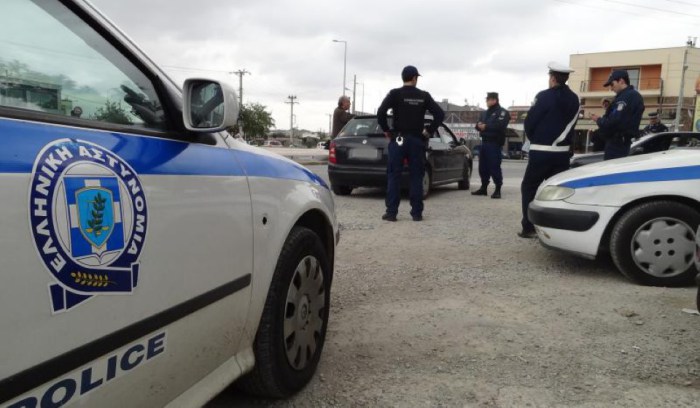 Επίθεση με ρόπαλα σε αστυνομικό στις Μοίρες