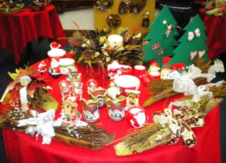 Xριστουγεννιάτικο bazaar από το 2ο Γυμνάσιο Φλώρινας