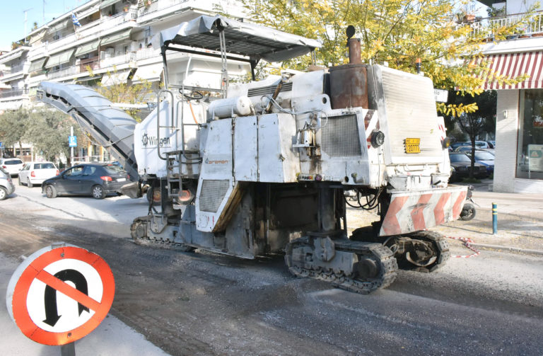 Εργασίες ασφαλτόστρωσης,οδοποιίας και πλακοστρώσεων από τον Δήμο Νεάπολης