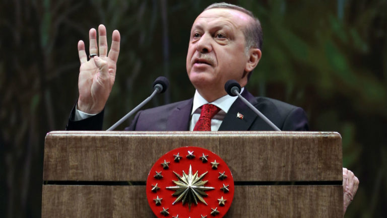 «Σχέδιο Β» και «Γ» έχει ο Ερντογάν αν δεν καταργηθεί η βίζα για τους Τούρκους