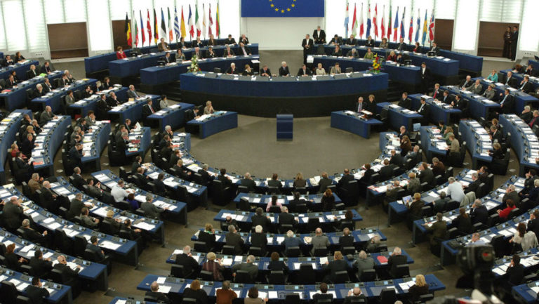 Στο ΕΚ το θέμα των δύο στρατιωτικών-Διαμαρτυρία Ελλήνων ευρωβουλευτών για τη συνεχιζόμενη κράτηση