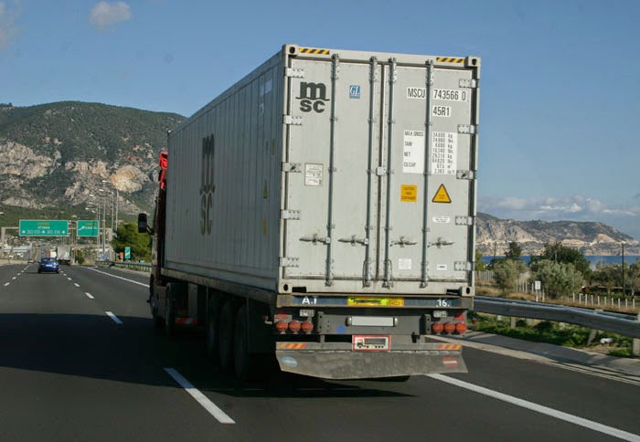 Απαγόρευση κυκλοφορίας φορτηγών τις εορταστικές ημέρες