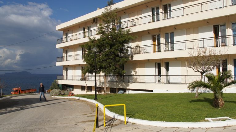 Χανιά: Πυρκαγιά στο Δημοτικό Γηροκομείο – Στο Νοσοκομείο ένας γέροντας