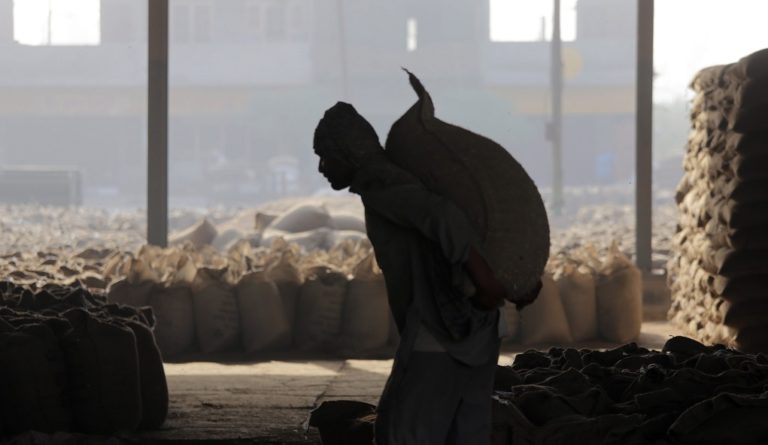 Ινδία: Ισόβια σε διακινητές ανθρώπων – Ακρωτηρίασαν δύο εργάτες